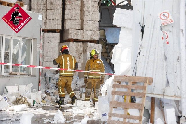 Tres morts i set ferits en una explosió a una fàbrica d'Ibi (Alacant)
