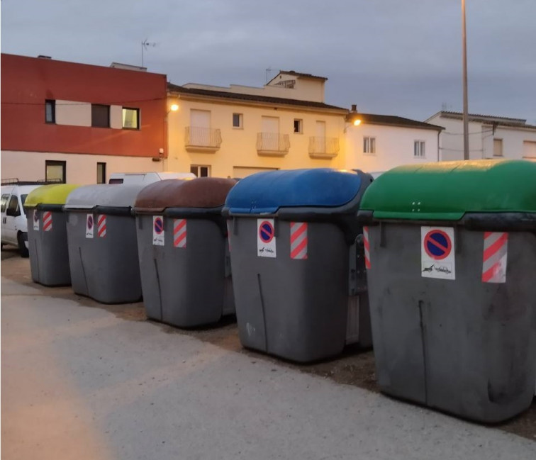 Girona fa un canvi d'ubicació dels contenidors de la gasolinera del Pont Major