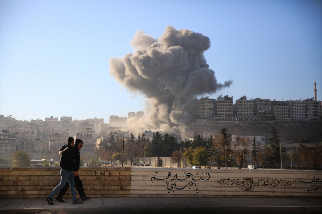L'arribada de rebels sirians a Damasc comporta rumors sobre la fugida de Bashar al-Assad