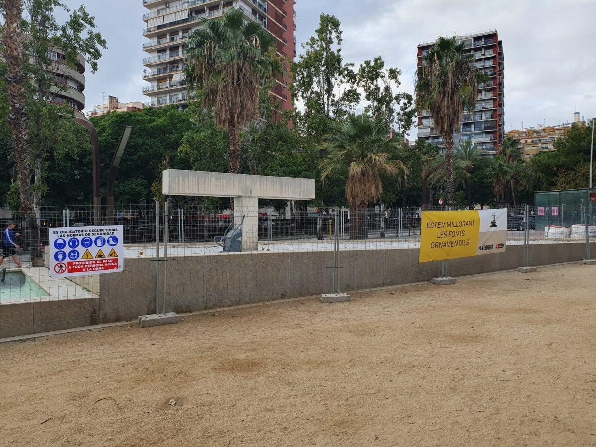 EuropaPress 6393433 obras mejora fuente ornamental jardins doctors dolsa