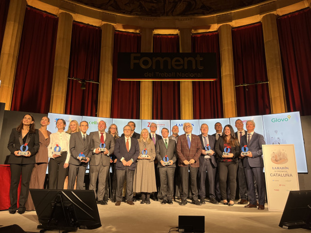 NP PremiosLaRazn 02