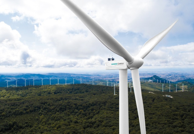 Brussel·les dóna un ultimàtum a Espanya perquè compleixi una norma en matèria d'energies renovables