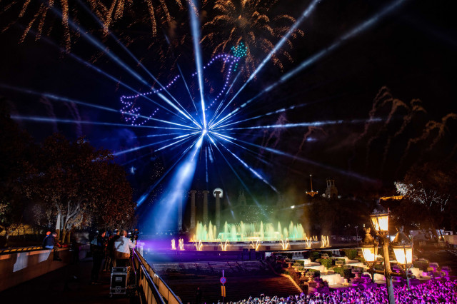 Així serà l'espectacle que prepara Barcelona per acomiadar el 2024