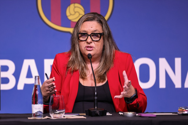 La vicepresidenta del Barça no sap qui va signar l'acord que ha permès inscriure Dani Olmo