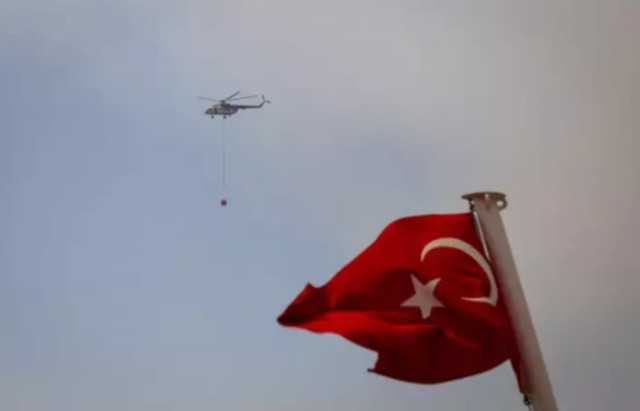 Greu incendi a Turquia: almenys 10 morts i 32 persones més ferides
