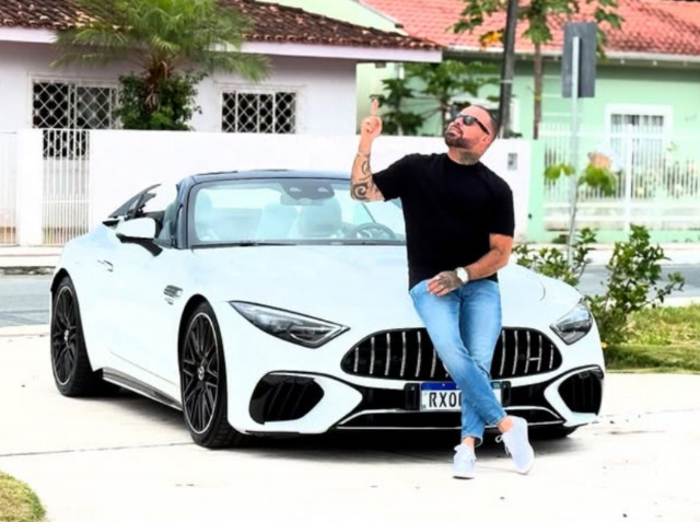 Mor un influencer brasiler entre convulsions en posar-li anestèsia per fer-li un tatuatge