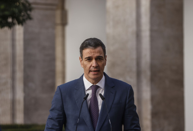 Fumata blanca: Pedro Sánchez accedeix a dividir el 