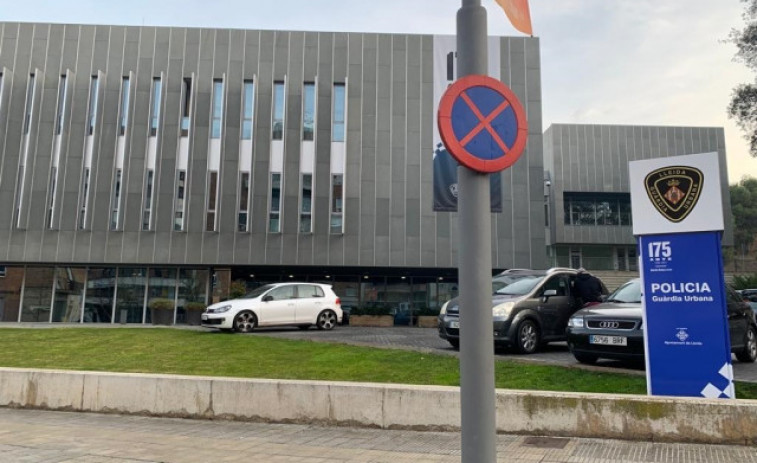 Polèmica a Lleida: Desmantellen campament de persones sense llar al centre