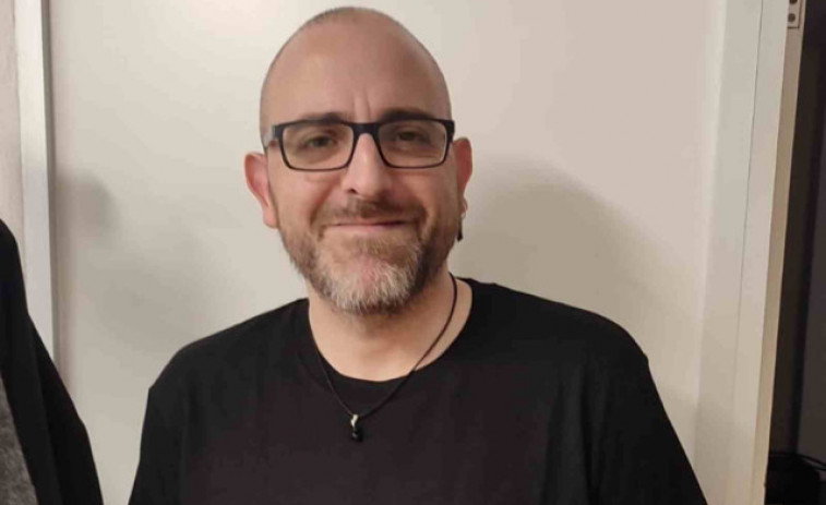 Mor el periodista d'Europa Press i escriptor asturià Damián Barreiro amb 40 anys