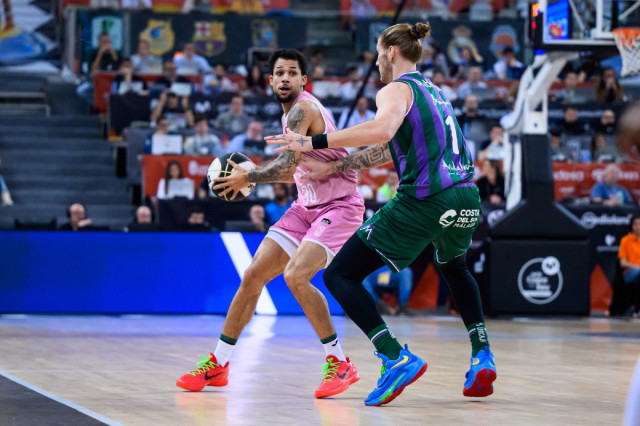 Doble patacada: Penya i Barça, fora de la Copa de bàsquet