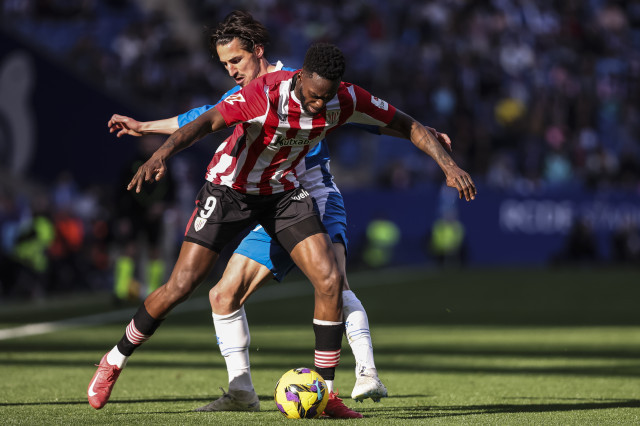 Espanyol i Athletic empaten 1-1 en un partit marcat per incidents racistes