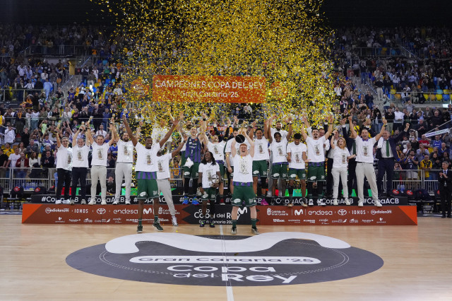 El Reial Madrid de bàsquet cau a la final de la Copa del Rei a mans de l'Unicaja (93-79)