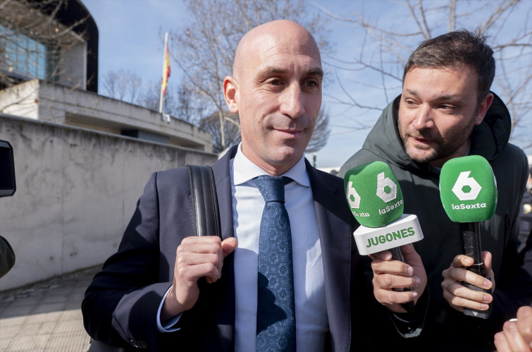 Rubiales, condemnat a 18 mesos de multa pel petó a Jenni Hermoso