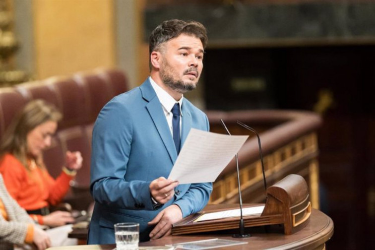 Rufián (ERC) desconfia del que pugui fer Junts amb les competències d'immigració