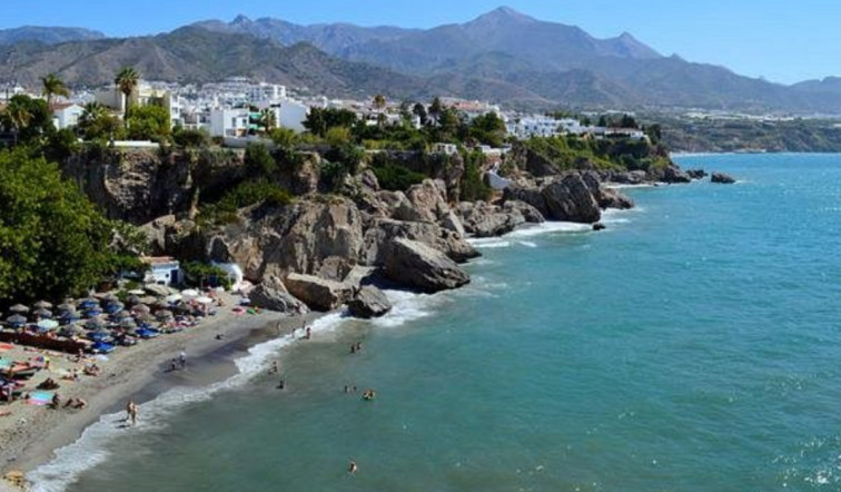 Troben el cadàver d'un home a una platja de Motril (Granada)