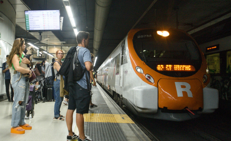 Tarda d'incidències en Rodalies i l'alta velocitat, després d'un matí complicat a Sants