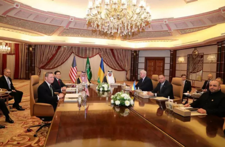 Reunió Ucraïna - Estats Units a l'Aràbia Saudita: hi haurà acord per a aconseguir la pau amb Rússia?