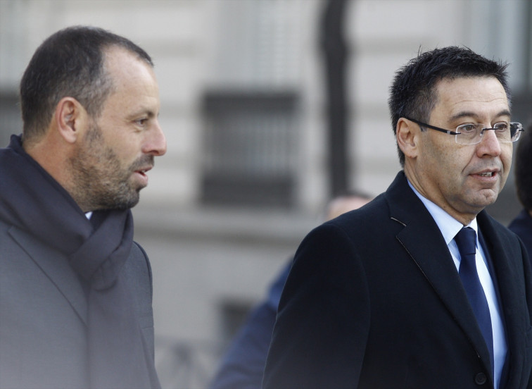 La jutgessa imputa a Rosell i Bartomeu en el 'cas Negreira'