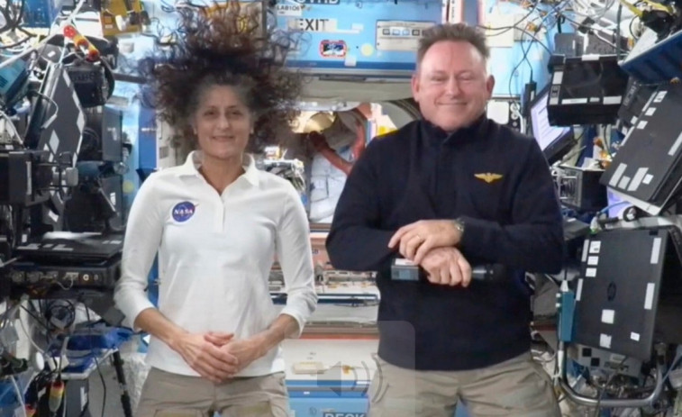 Els astronautes que porten nueves mesos atrapats en l'espai hauran d'esperar més