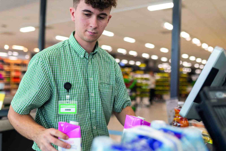 Mercadona llança 250 ofertes de feina a Tarragona: sou de 1.685€ i sense experiència requerida