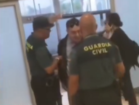 VÍDEO | La viral resposta d'un Guàrdia Civil a un advocat italià: 