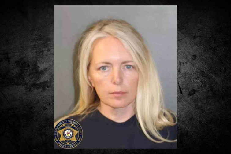 Una dona deixa a la seva mare amb demència sola a casa i mor devorada per diversos gossos