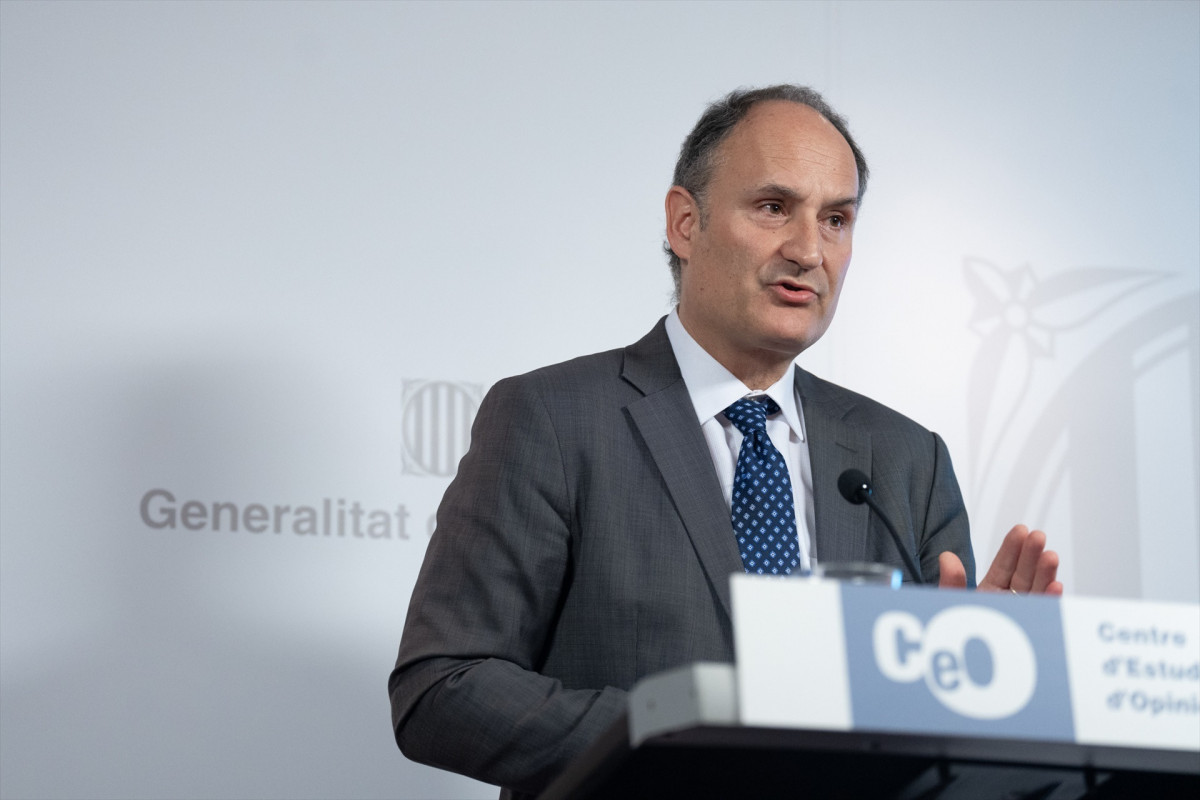 EuropaPress 6606878 director centro estudios opinion ceo joan rodriguez teruel presenta rueda (1)