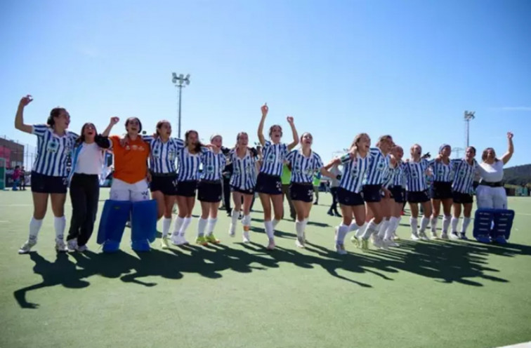 L'Egara fa història: les de Terrassa guanyen la Copa de la Reina d'hoquei a casa