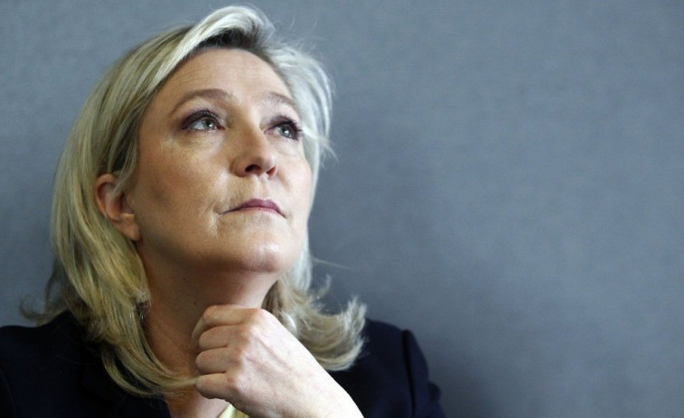 “Je suis Marine!” La justícia no: la condemna per frau