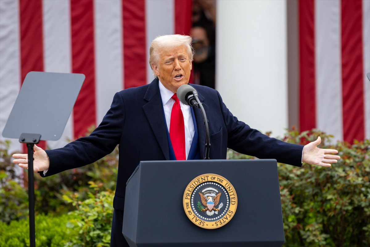 EuropaPress 6620701 washington april 2025    us president donald trump delivers remarks on