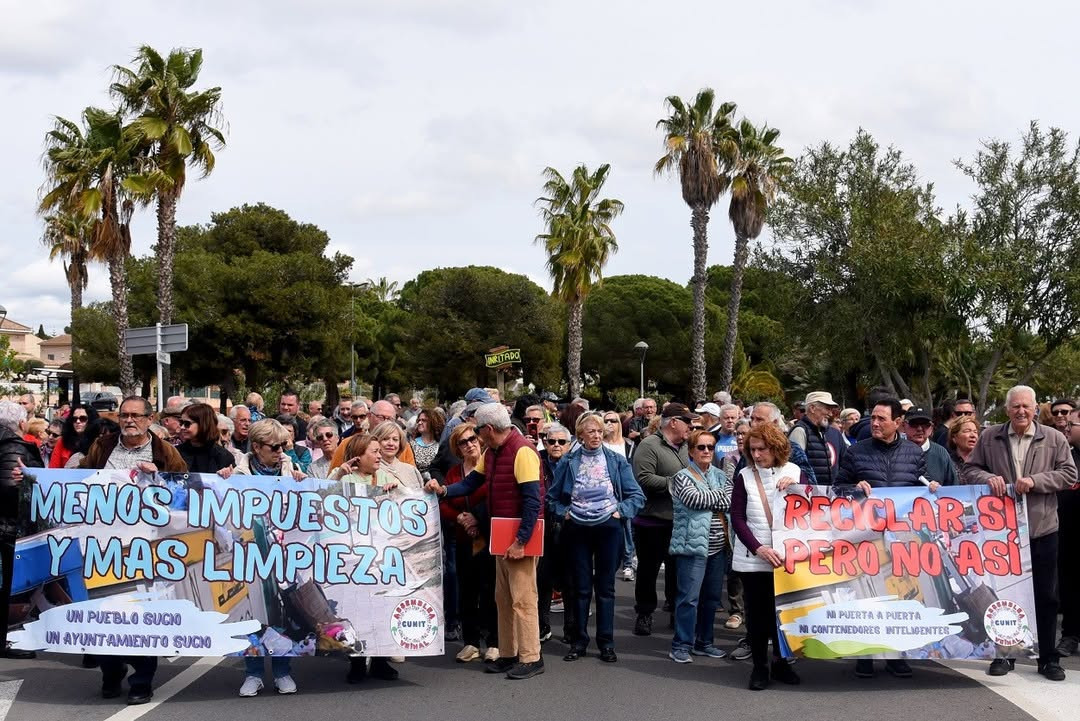 Gru00e0cies a tots i totes #cunit #cunit turisme #manifestacion