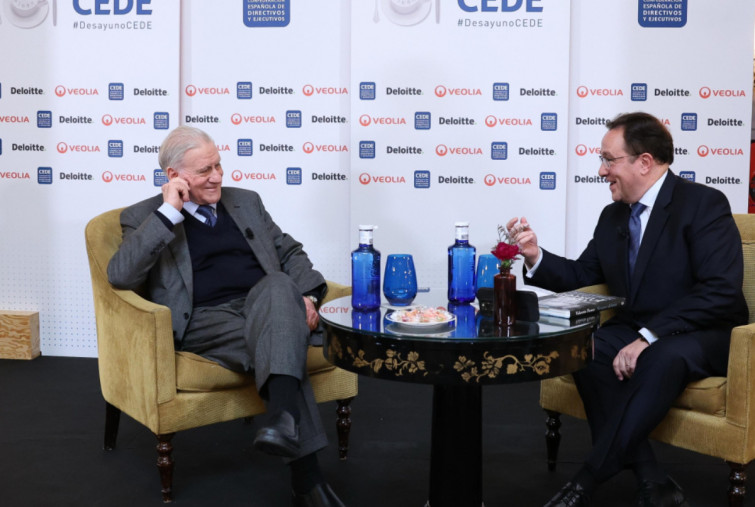 El cardiòleg Valentín Fuster aposta per la promoció de la salut i l'educació al Desayuno de Trabajo de CEDE