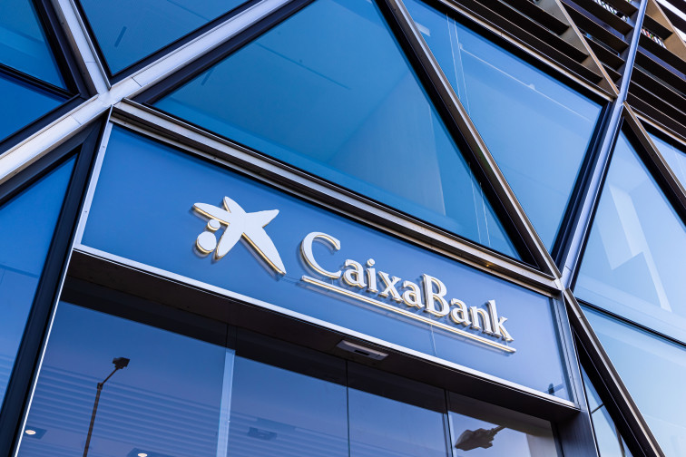 Aliança estratègica entre Caixabank i Salesforce per col·laborar en projectes de IA