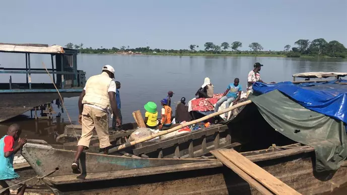 Tragèdia a la República Democràtica del Congo: almenys 72 morts en un naufragi en el riu Congo