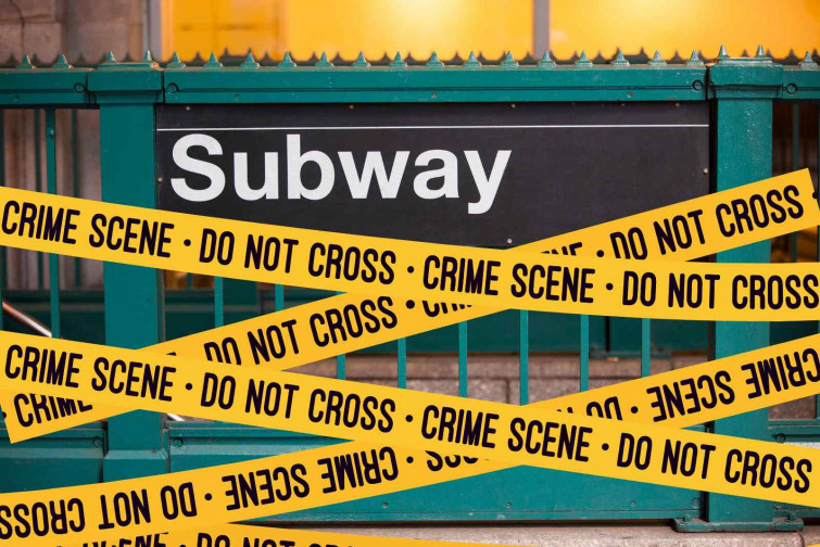 Un home mor en el metro i un altre passatger abusa sexualment del seu cadàver