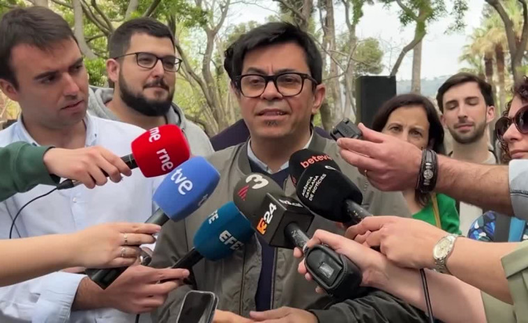 Pisarello demana a Sánchez que retiri els honors a Joan Carles I