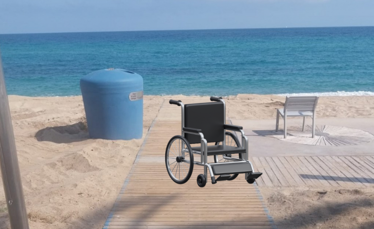 Les platges de Badalona, adaptades: ajuda perquè les persones amb diversitat funcional puguin banyar-se
