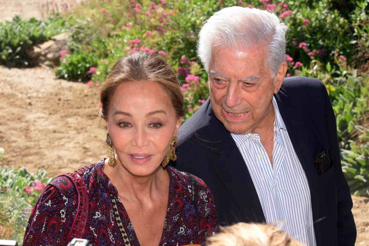 Isabel Preysler, Mario Vargas Llosa