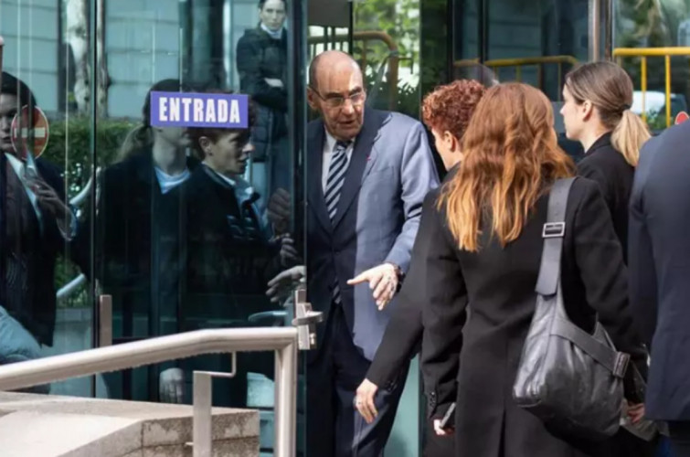 Vidal-Quadras assenyala l'Iran com a responsable de l'atemptat contra la seva vida: 