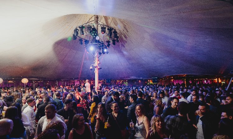 Carpa Titus