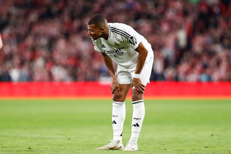 El turmell de Mbappé posa en suspens al Reial Madrid: arribarà a temps per a la final de Copa?