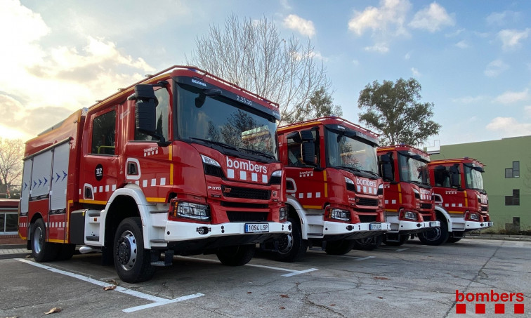 Un incendi a Granollers obliga a confinar una zona comercial propera