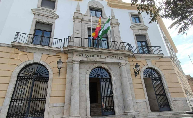 Condemnat a 19 anys de presó per violar i pegar reiteradament a la seva mare de 83 anys a Cadis