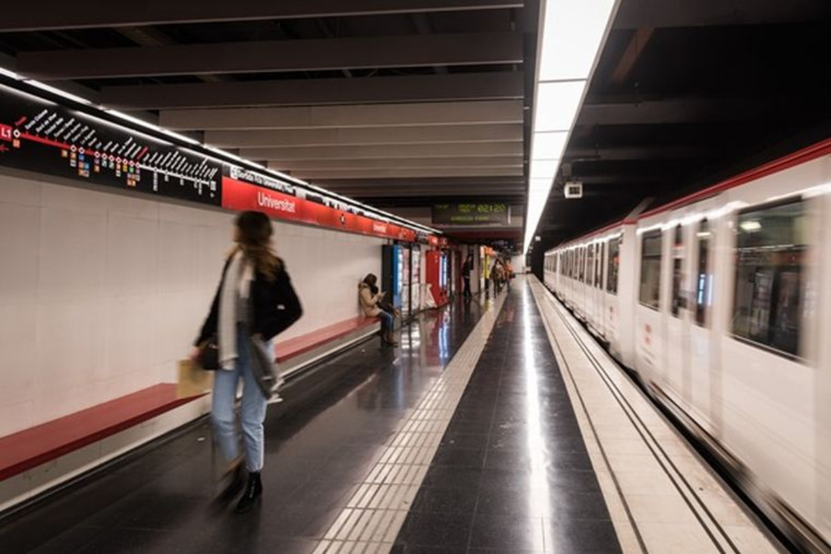 Catalunyapress ferservirmetromitja