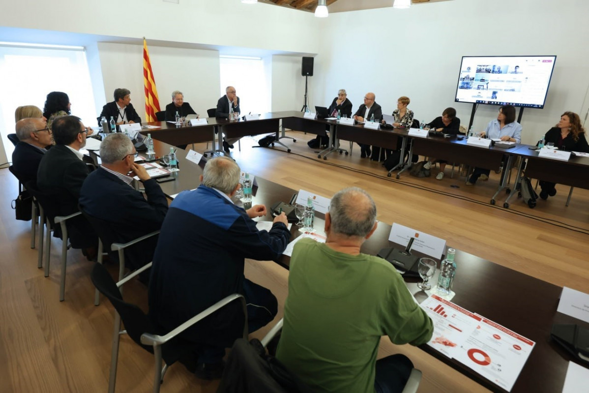 EuropaPress 6701472 reunion comision erradicacion amianto catalunya