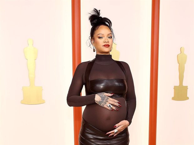 Bomba! Rihanna anuncia el seu tercer embaràs en una polèmica aparició en la Met Gala 2025