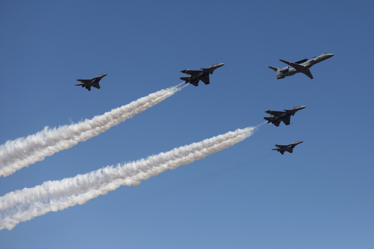 EuropaPress 5182026 aviones fuerza aerea india ceremonia bangalore archivo