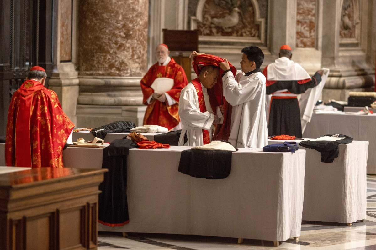 EuropaPress 6705078 07 may 2025 vatican vatican city cardinals attend the pro eligendo romano