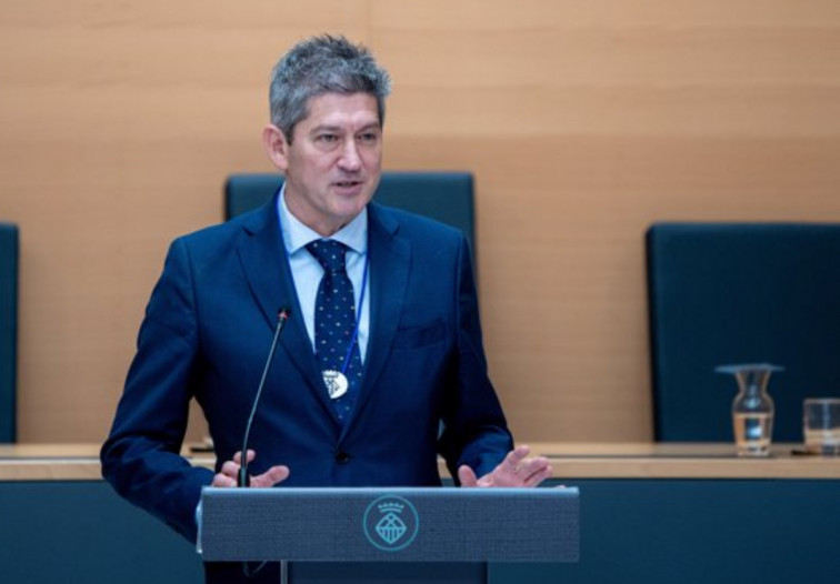 Arriba la primera Festa de la Rosa a l'Hospitalet amb David Quirós com a alcalde