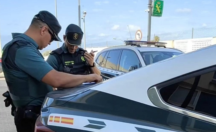 Una propietària roba a la seva inquilina i canvia el pany per a aconseguir que abandoni el domicili